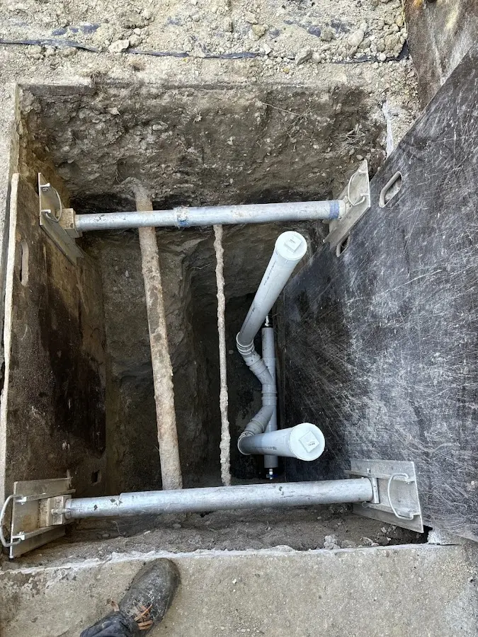 Experienced plumber completing Gas Line Repair work in Warrensville Heights